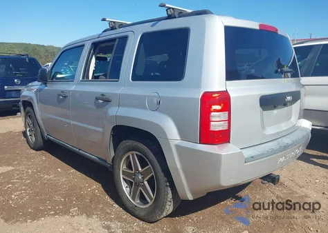 2009 Jeep Patriot Sport from USA, damaged, VIN 1J4FT28B99D183224
